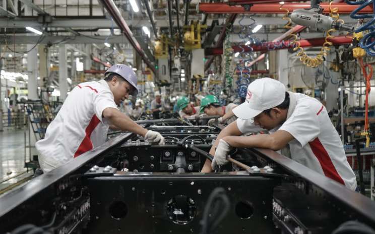 Industri Otomotif, sumber Bisnis.com