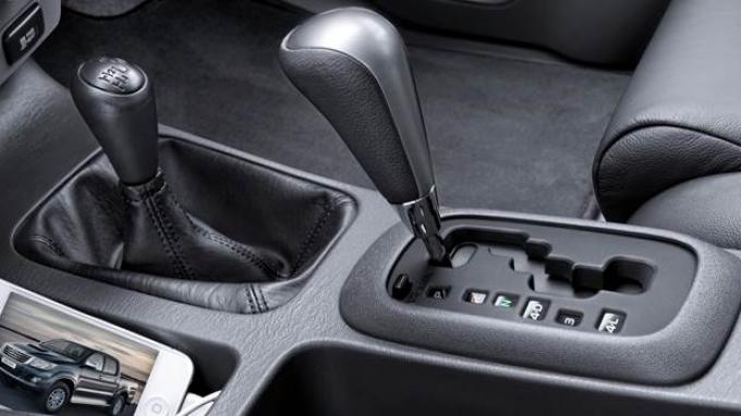 Cara Mengemudi Mobil Matic Untuk Pemula