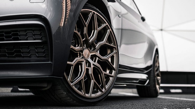 Merk velg Vossen Merk velg Vossen, Sumber: audiocityusa.com