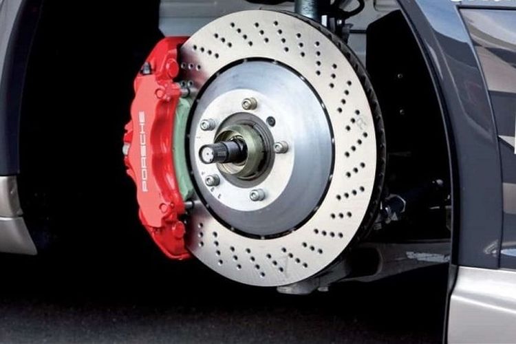 Penyebab rem mobil blong Penyebab rem mobil blong, Sumber: otomotif.kompas.com