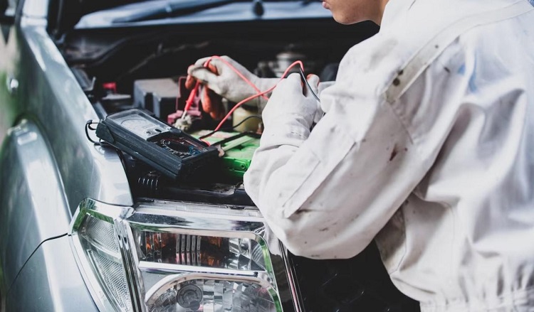 5 Sistem Penting Kelistrikan Mobil yang Wajib untuk Diketahui