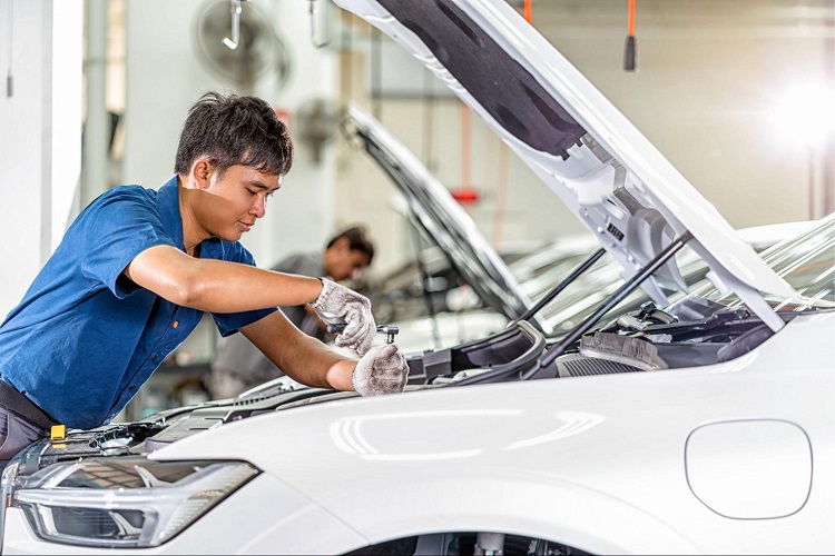 6 Skill Penting dari Mekanik Mobil yang Wajib Dimiliki