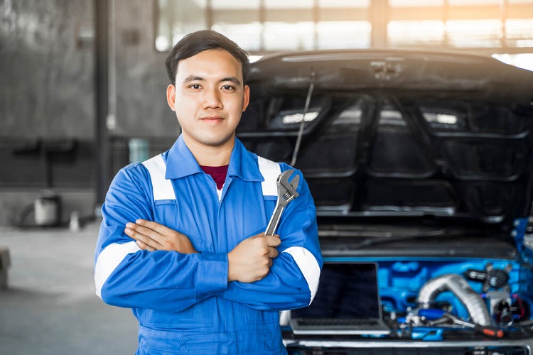 Memenuhi kebutuhan pelanggan dalam dunia otomotif Memenuhi kebutuhan pelanggan dalam dunia otomotif, Sumber: seva.id