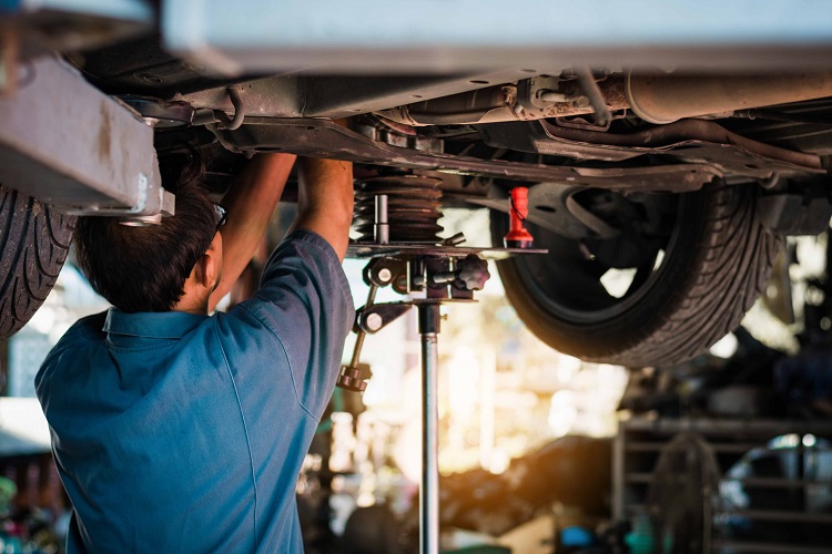Mengapa Servis Mobil Berkala Itu Penting? Ternyata Inilah Alasannya!