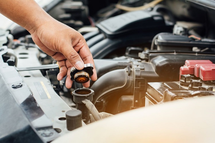 Tips merawat radiator mobil Tips merawat radiator mobil, Sumber: otomotif.kompas.com