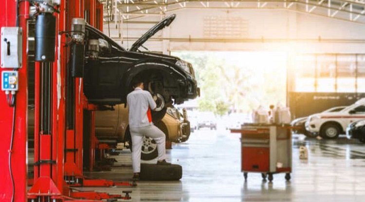 7 Fasilitas Bengkel Mobil yang Wajib Ada untuk Menunjang Kenyamanan Konsumen