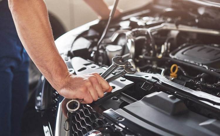 7 Jenis Layanan yang Perlu Ada untuk Mengembangkan Bisnis Bengkel Mobil