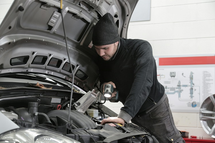 Penjualan sparepart Penjualan sparepart, Sumber: pexels.com
