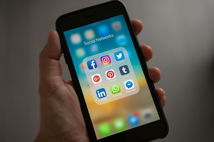 Mengenal peran sosial media dalam pemasaran, Sumber: pexels.com